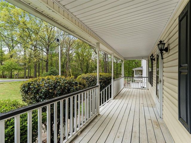 6235 Little Ridge Road, Acworth, GA 30102