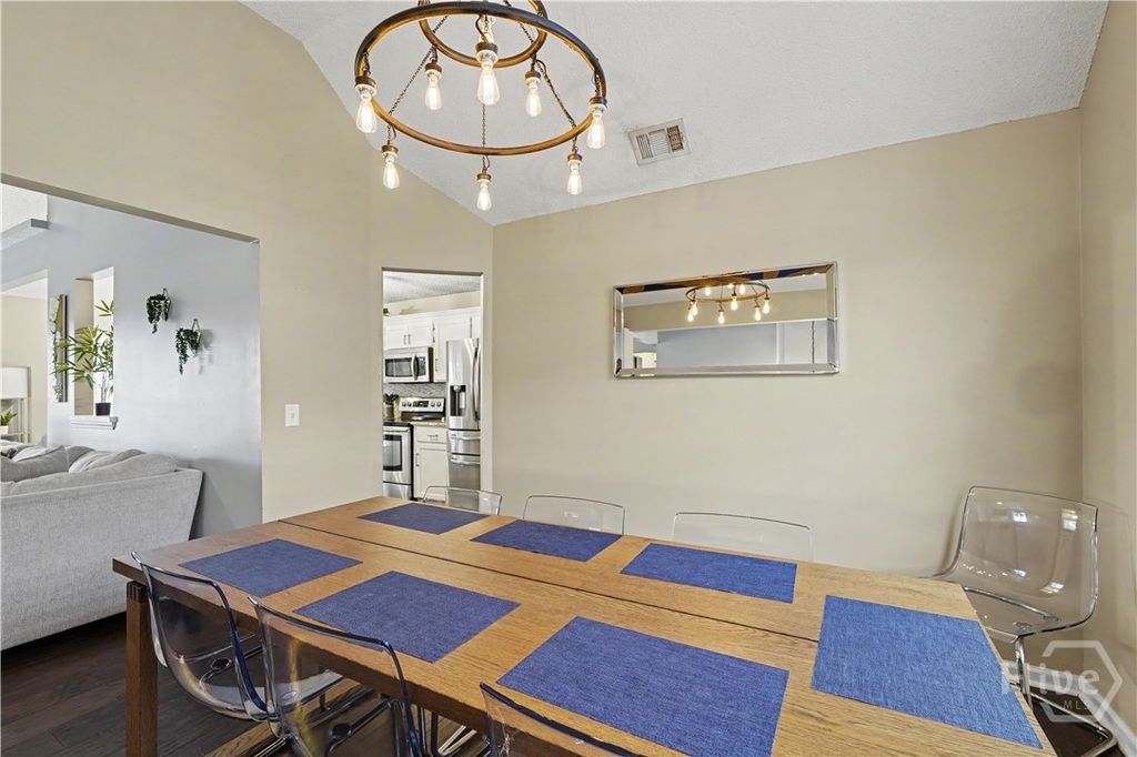 Image 17 of property listing at 109 Runner Road, Savannah, GA 31410