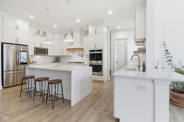 3582 Ormond Avenue, Carmel, IN 46074