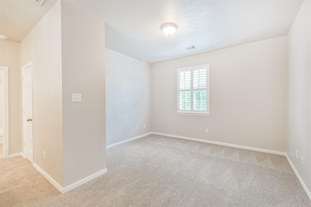 6 Cordella Place, The Woodlands, TX 77382