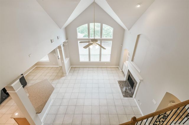 6 Cordella Place, The Woodlands, TX 77382