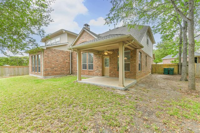 6 Cordella Place, The Woodlands, TX 77382