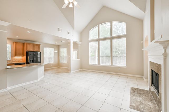 6 Cordella Place, The Woodlands, TX 77382