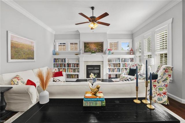 1149 Edinburgh PW, Chesapeake, VA 23322