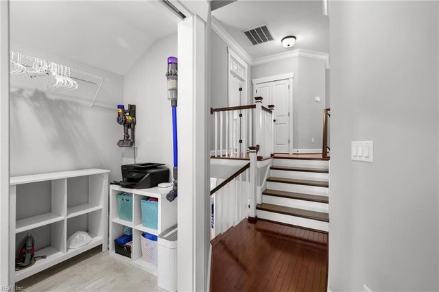 1149 Edinburgh PW, Chesapeake, VA 23322