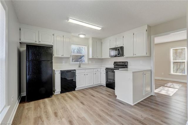 265 Braeburn Drive, Winston-salem, NC 27127