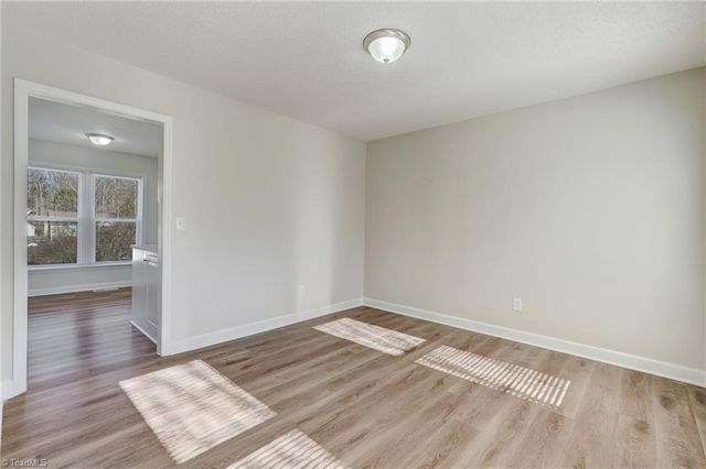 265 Braeburn Drive, Winston-salem, NC 27127