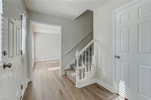 265 Braeburn Drive, Winston-salem, NC 27127