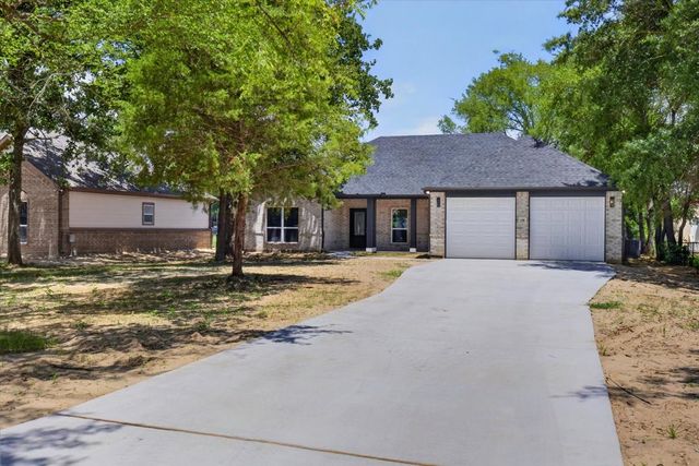 138 Bedfords Bend, Gun Barrel City, TX 75156