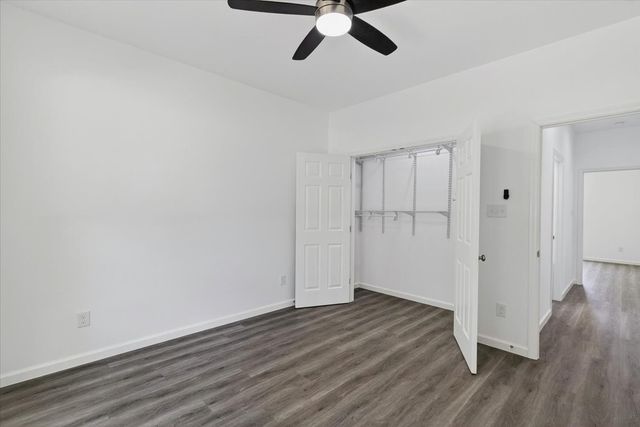 138 Bedfords Bend, Gun Barrel City, TX 75156