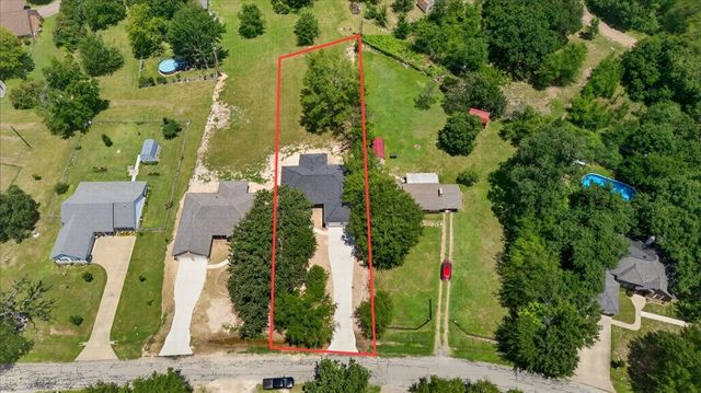 138 Bedfords Bend, Gun Barrel City, TX 75156