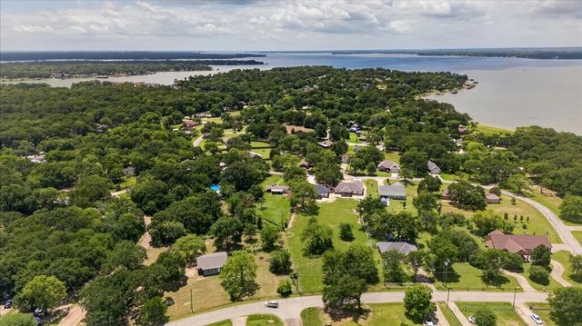 138 Bedfords Bend, Gun Barrel City, TX 75156