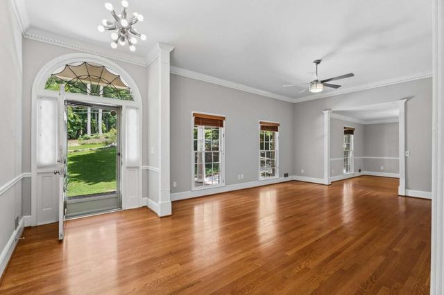 2724 Cravey Drive, Atlanta, GA 30345