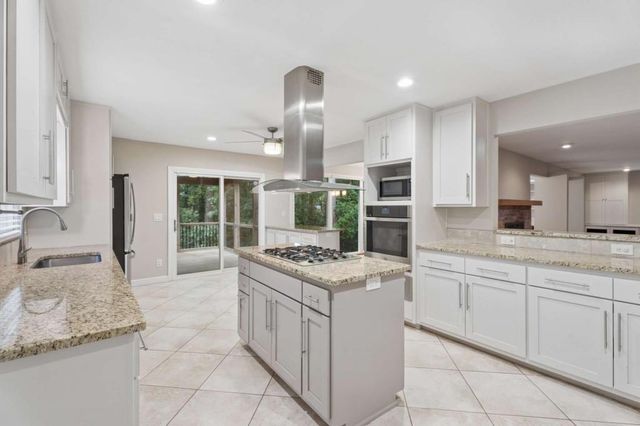 2724 Cravey Drive, Atlanta, GA 30345