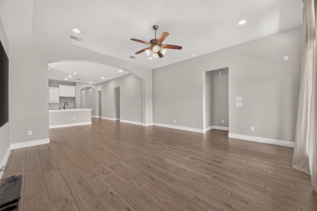 17114 Crimson Crest Drive, Conroe, TX 77302