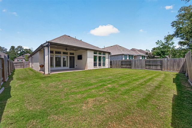17114 Crimson Crest Drive, Conroe, TX 77302