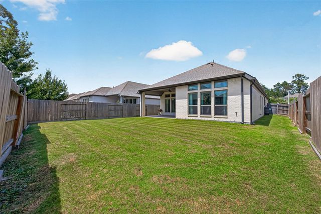17114 Crimson Crest Drive, Conroe, TX 77302