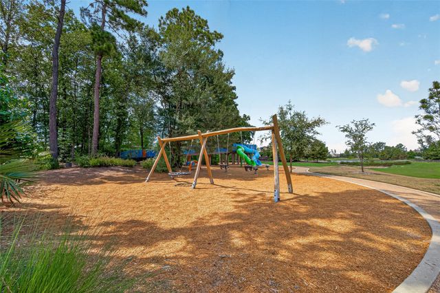 17114 Crimson Crest Drive, Conroe, TX 77302