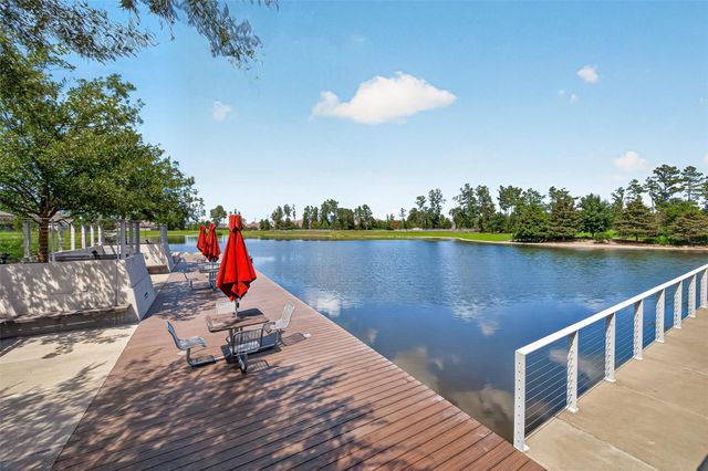 17114 Crimson Crest Drive, Conroe, TX 77302