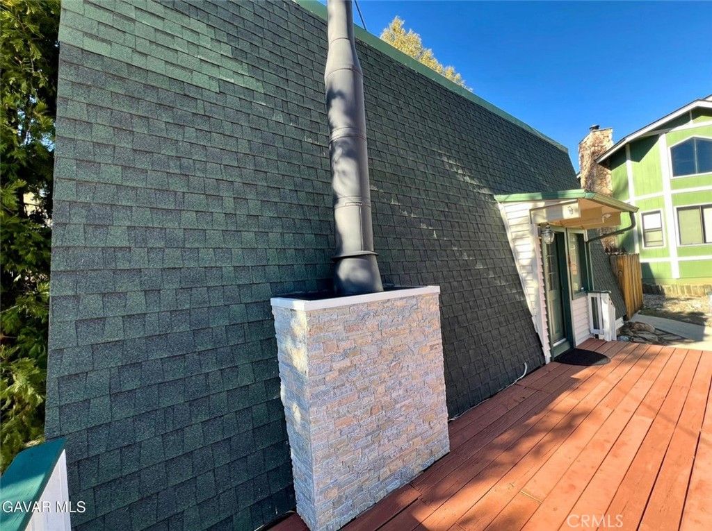 Image 11 of property listing at 1027 Pine Mountain, Big Bear City, CA 92314