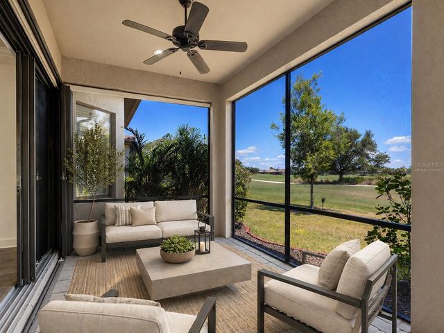 5137 NAPOLI RUN, Bradenton, FL 34211