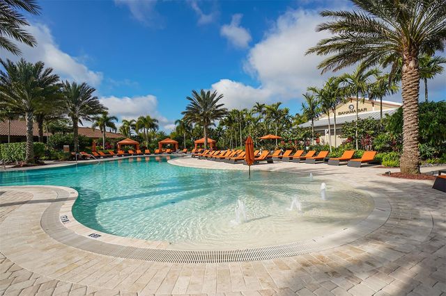 5137 NAPOLI RUN, Bradenton, FL 34211