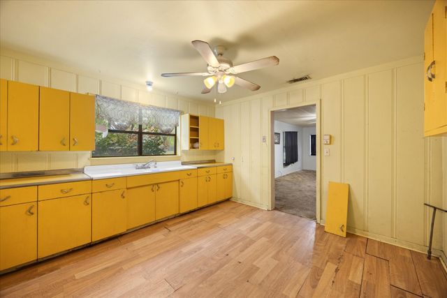 1313 Lipan Highway, Granbury, TX 76048