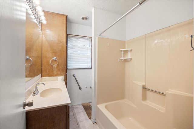 1313 Lipan Highway, Granbury, TX 76048