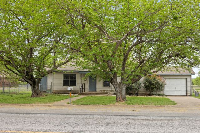 1313 Lipan Highway, Granbury, TX 76048