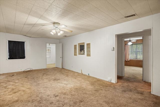 1313 Lipan Highway, Granbury, TX 76048