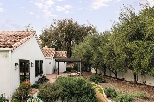 1450 S La Luna Avenue, Ojai, CA 93023