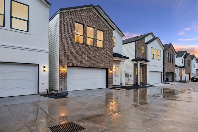 5815 Outer Banks Street, Houston, TX 77091