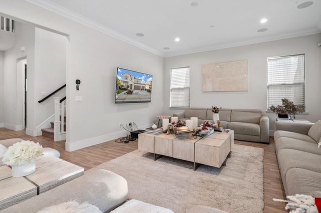 2830 Mcintosh Dr, Lodi, CA 95242