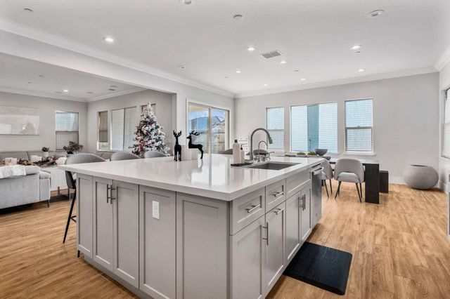 2830 Mcintosh Dr, Lodi, CA 95242