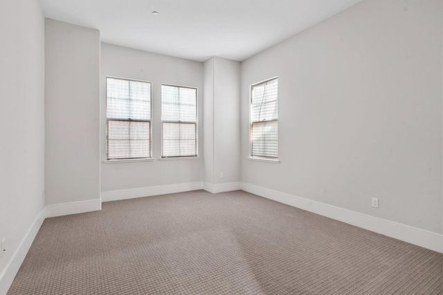 2830 Mcintosh Dr, Lodi, CA 95242