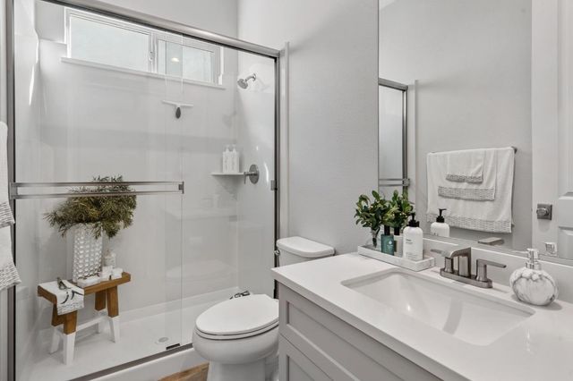 2830 Mcintosh Dr, Lodi, CA 95242