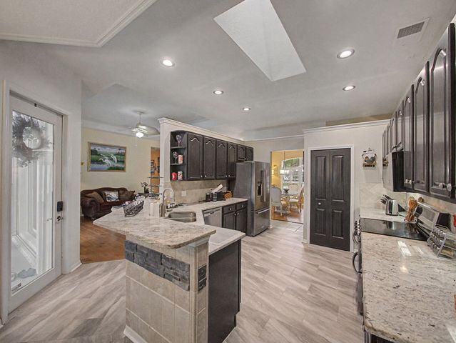 8780 SW Fishermans Wharf Drive, Stuart, FL 34997