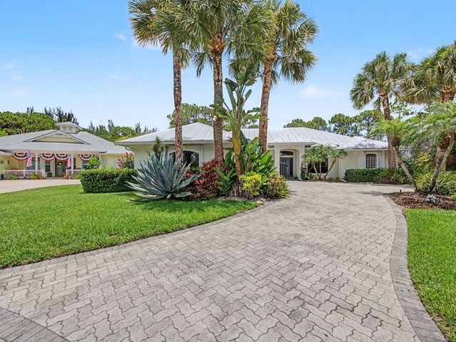 8780 SW Fishermans Wharf Drive, Stuart, FL 34997
