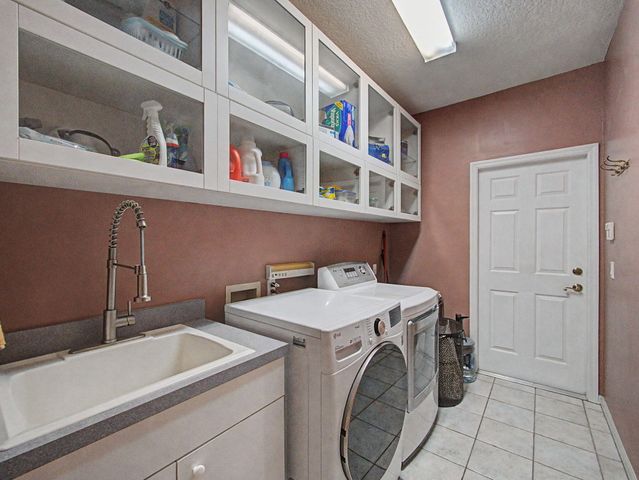 8780 SW Fishermans Wharf Drive, Stuart, FL 34997