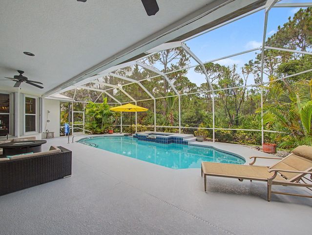 8780 SW Fishermans Wharf Drive, Stuart, FL 34997