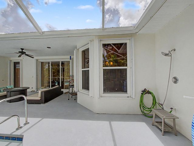 8780 SW Fishermans Wharf Drive, Stuart, FL 34997