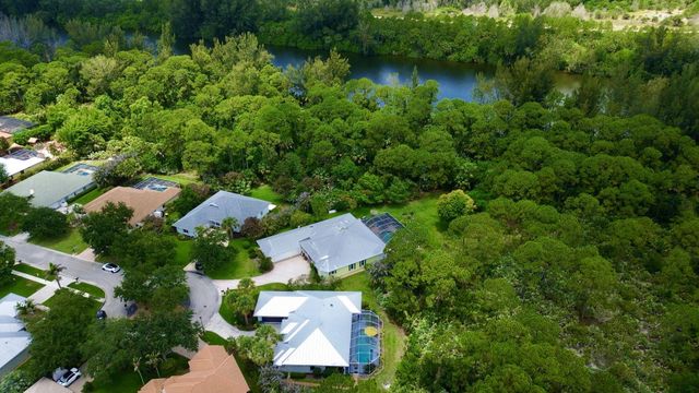 8780 SW Fishermans Wharf Drive, Stuart, FL 34997