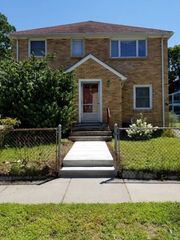 42 Chandler Street 1, Belmont, MA 02478