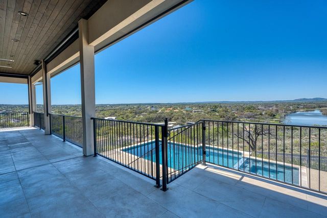 520 The Trails PKWY, Horseshoe Bay, TX 78657