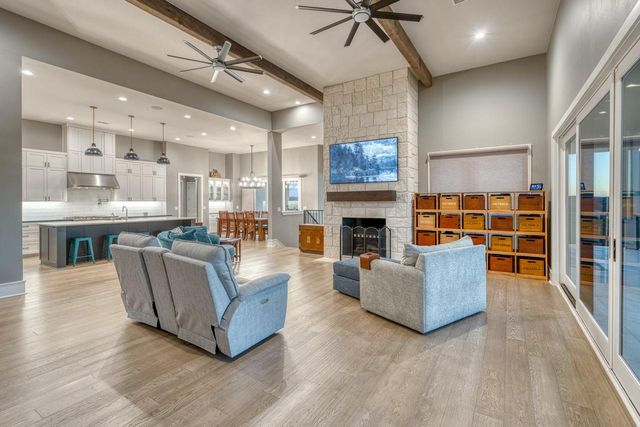 520 The Trails PKWY, Horseshoe Bay, TX 78657