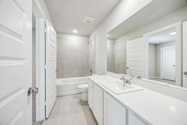 521 Towerglen Drive, Mckinney, TX 75071