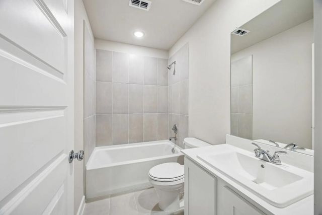 521 Towerglen Drive, Mckinney, TX 75071