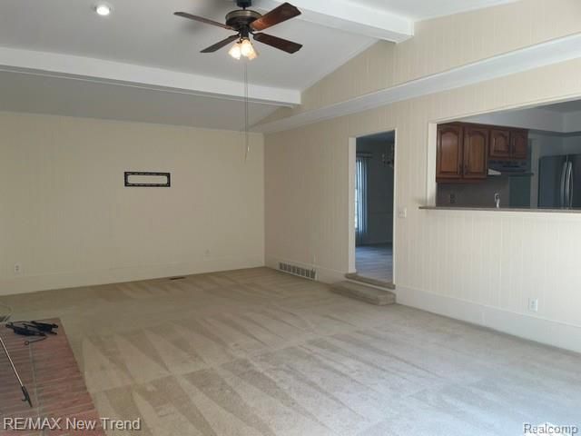 4727 S Knoll Road, West Bloomfield, MI 48323
