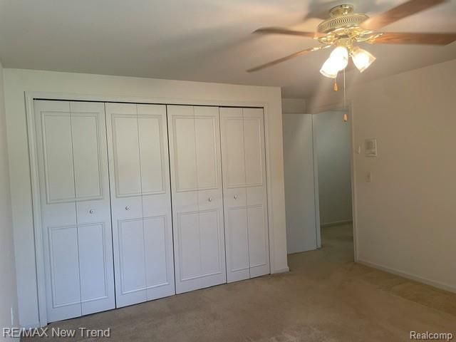 4727 S Knoll Road, West Bloomfield, MI 48323