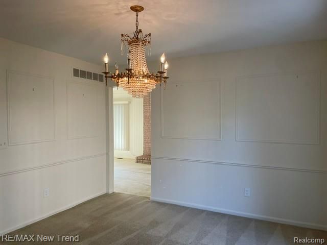 4727 S Knoll Road, West Bloomfield, MI 48323